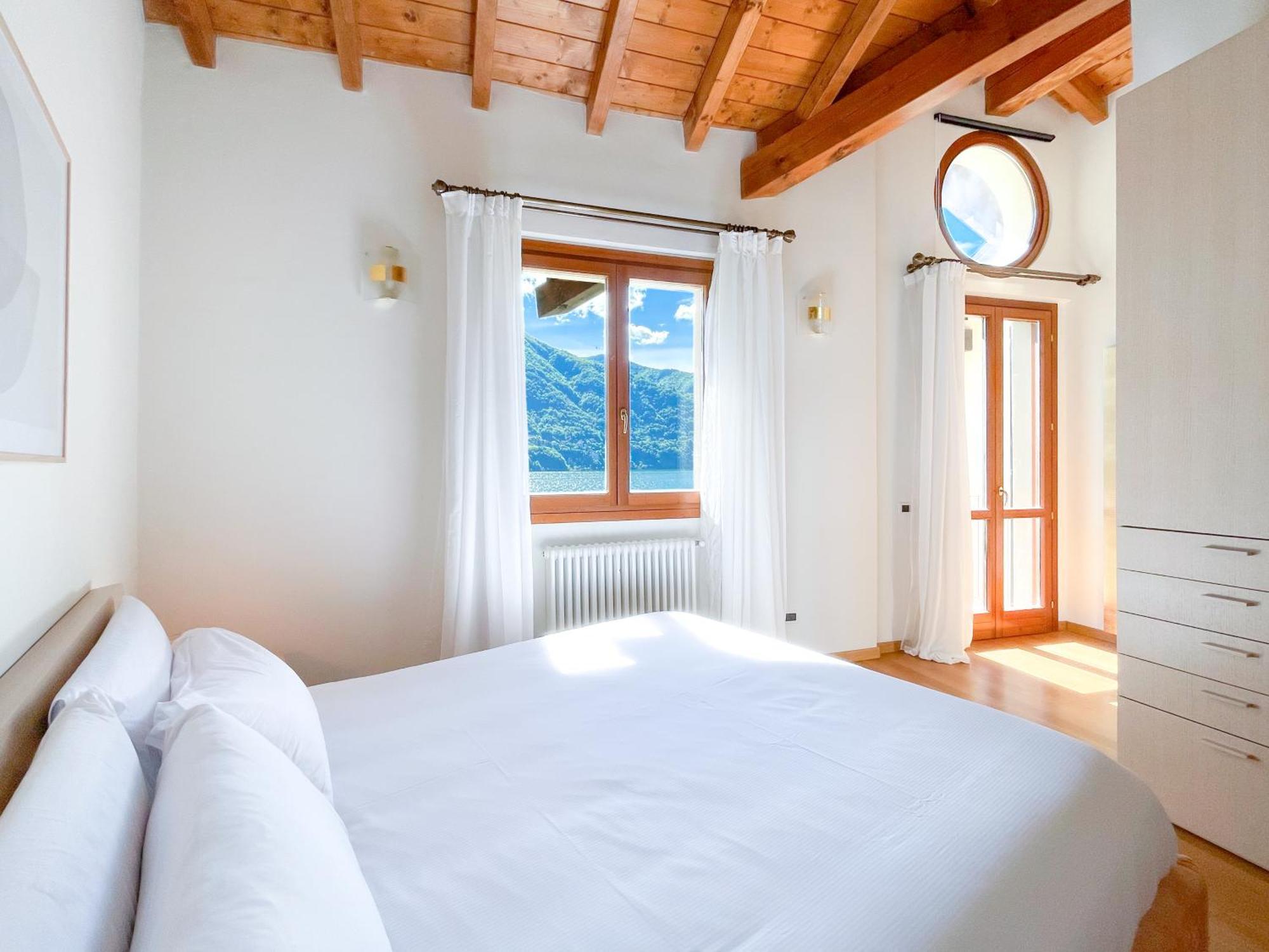 Villa Luminosa Laglio - Private Parking, Garden Zewnętrze zdjęcie